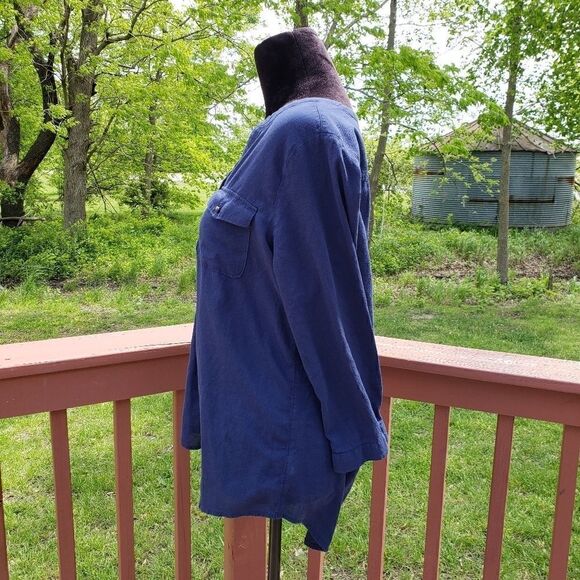 St John's Bay Ladies Vneck Long Sleeve Top, Large - Picture 4 of 9